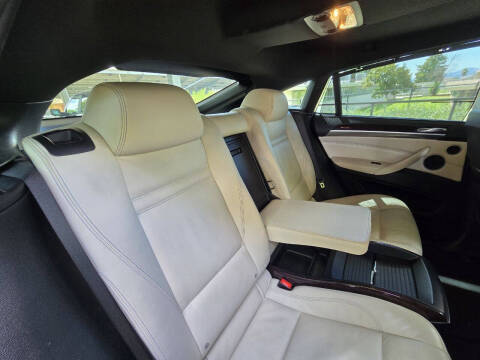 2010 BMW X6 ActiveHybrid