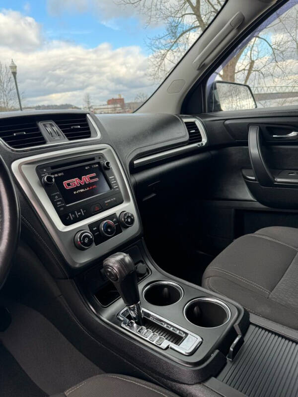 2016 GMC Acadia SLE-2