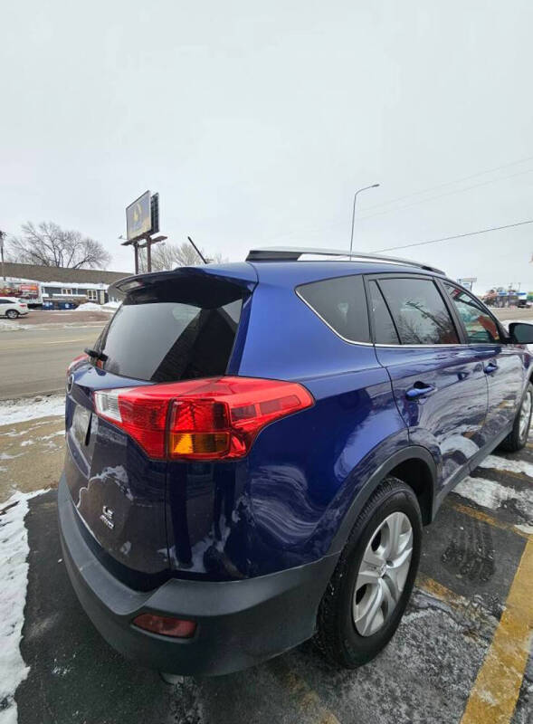 2014 Toyota RAV4 LE