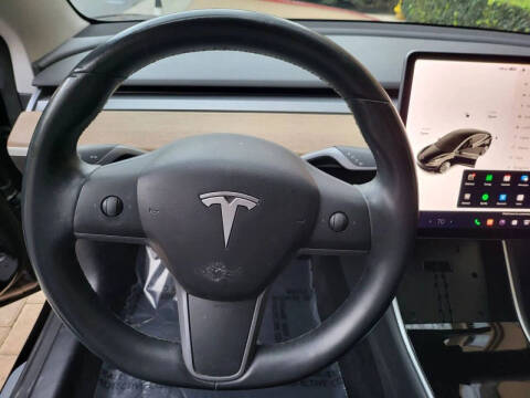 2020 Tesla Model 3 Standard Range Plus