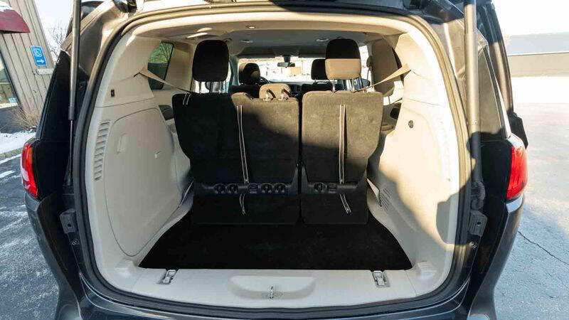 2022 Chrysler Voyager LX