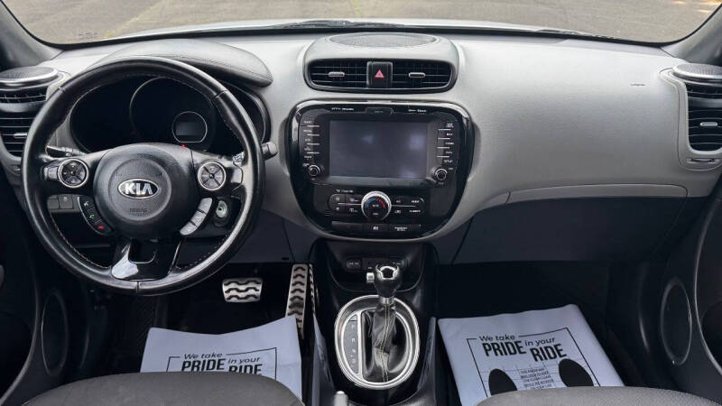 2014 Kia Soul +
