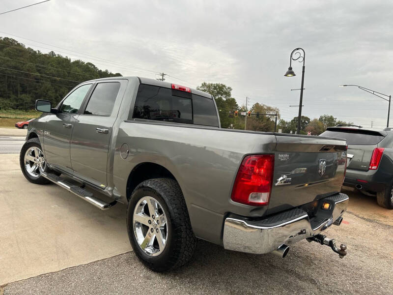 2010 RAM Ram 1500 Pickup SLT photo 13