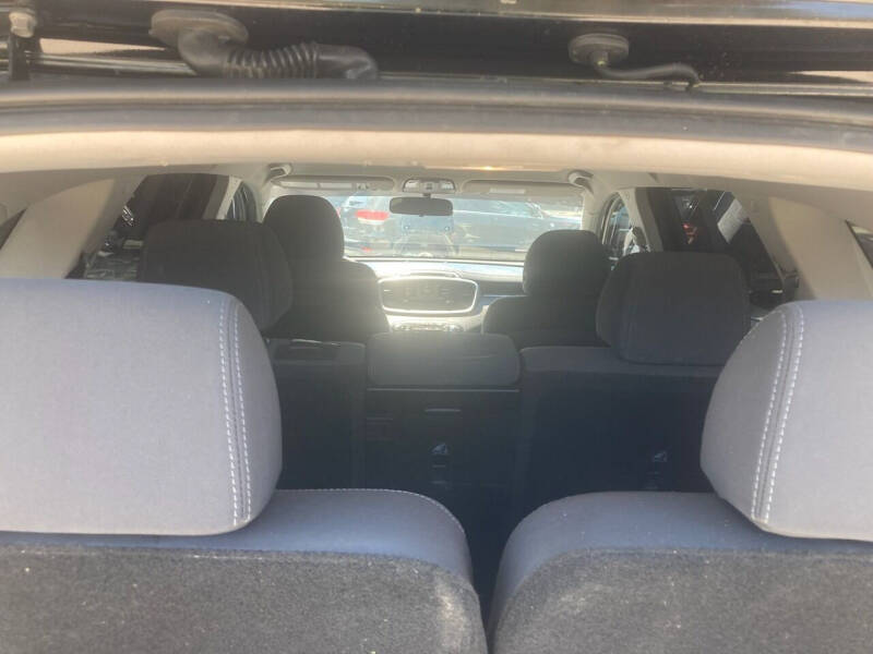 2018 Kia Sorento LX V6