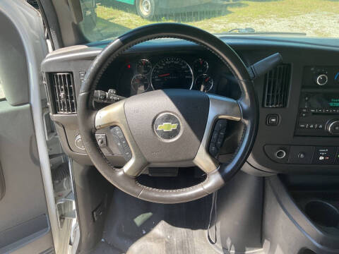 2017 Chevrolet Express 2500