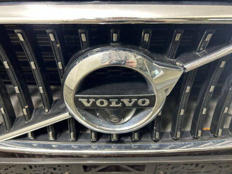 2017 Volvo V90 Cross Country T6