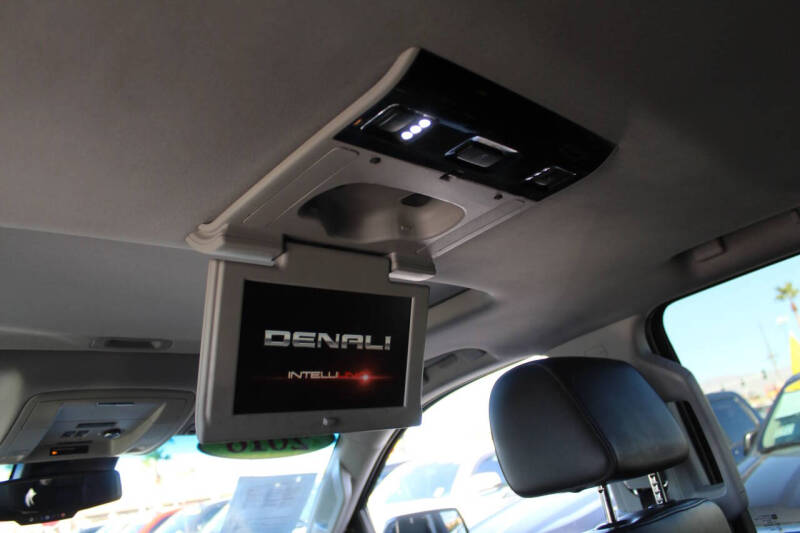 2016 GMC Yukon Denali