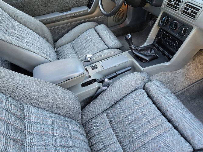 1988 Ford Mustang LX