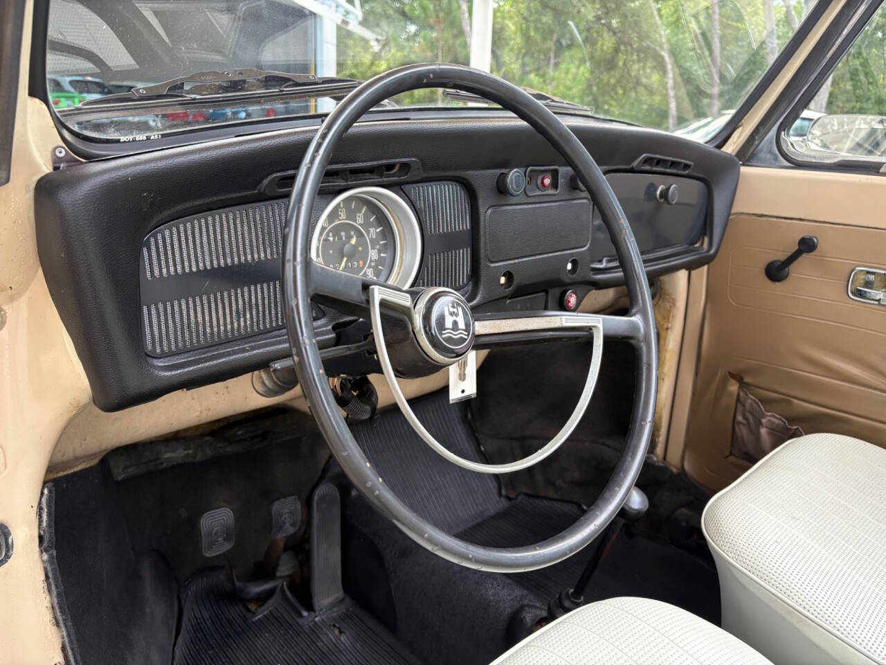 1971 Volkswagen Beetle 29