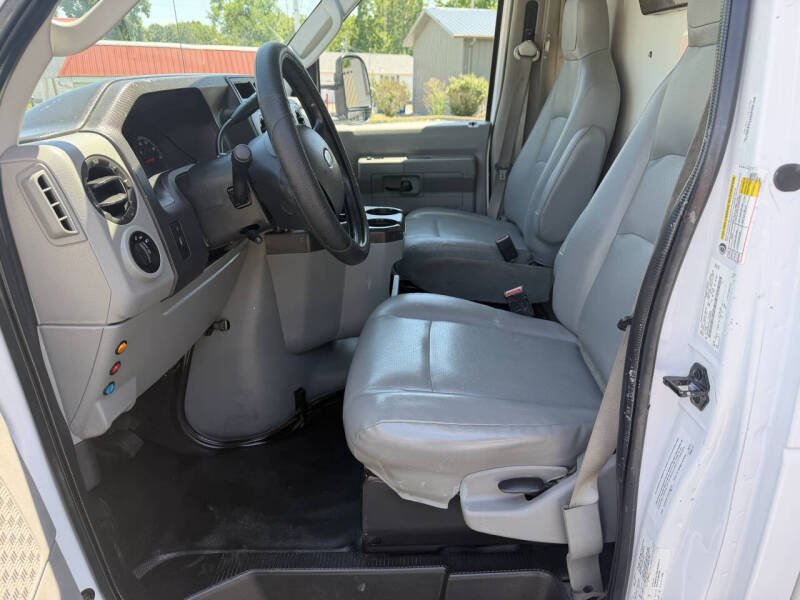 2019 Ford E-Series E-450 SD