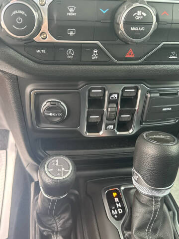 2025 Jeep Gladiator Sport S