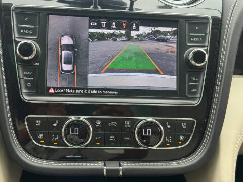 2018 Bentley Bentayga Onyx Edition