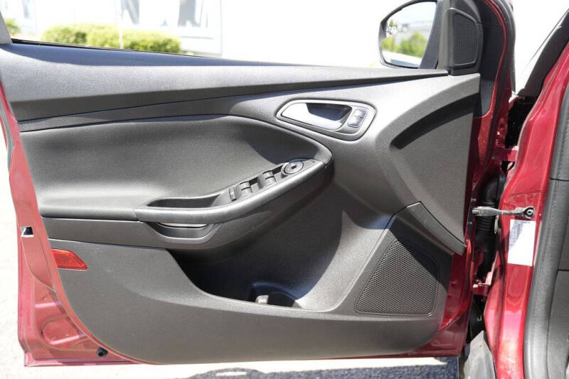 2017 Ford Focus SE