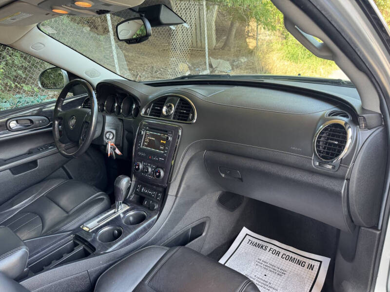 2017 Buick Enclave Leather