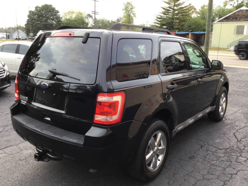 2011 Ford Escape XLT