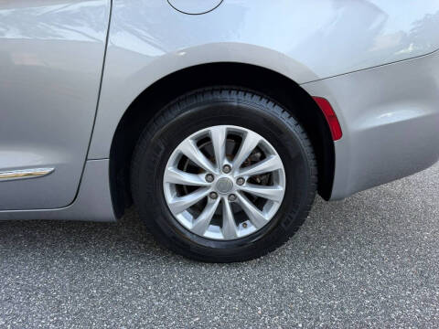 2018 Chrysler Pacifica Touring L
