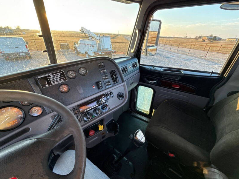 2012 Peterbilt 386