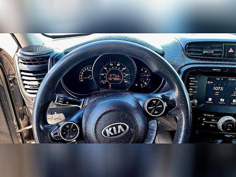 2019 Kia Soul +