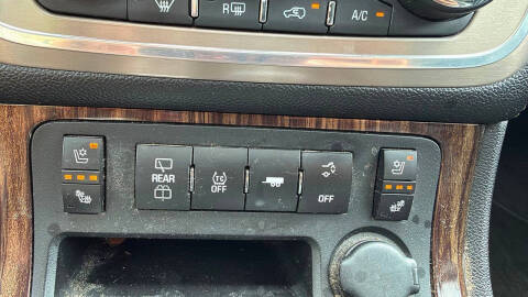 2013 GMC Acadia Denali