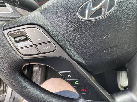 2015 Hyundai Santa Fe Sport 2.4L