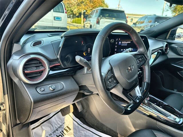 2025 Chevrolet Trax RS