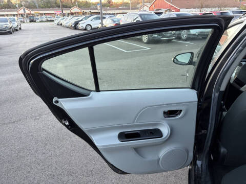 2012 Toyota Prius c Four