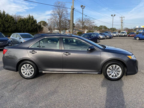 2013 Toyota Camry Hybrid LE