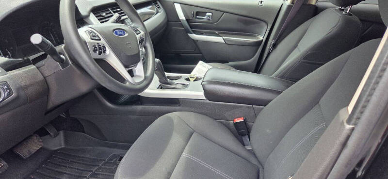 2014 Ford Edge SE