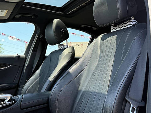 2017 Mercedes-Benz E-Class E 300 4MATIC