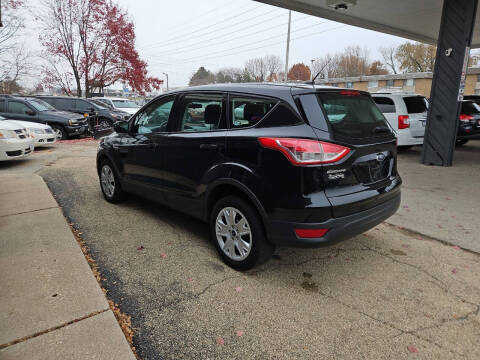 2014 Ford Escape S
