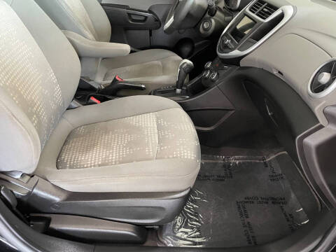 2019 Chevrolet Sonic LS Auto