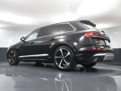 2024 Audi SQ7 4.0T quattro Premium Plus