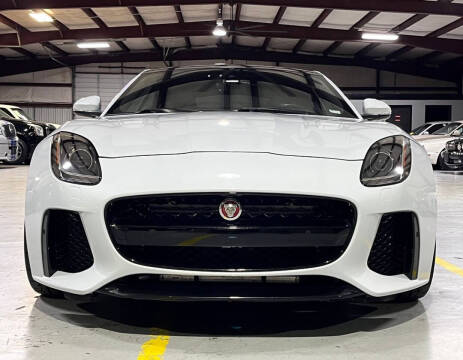 2016 Jaguar F-TYPE R