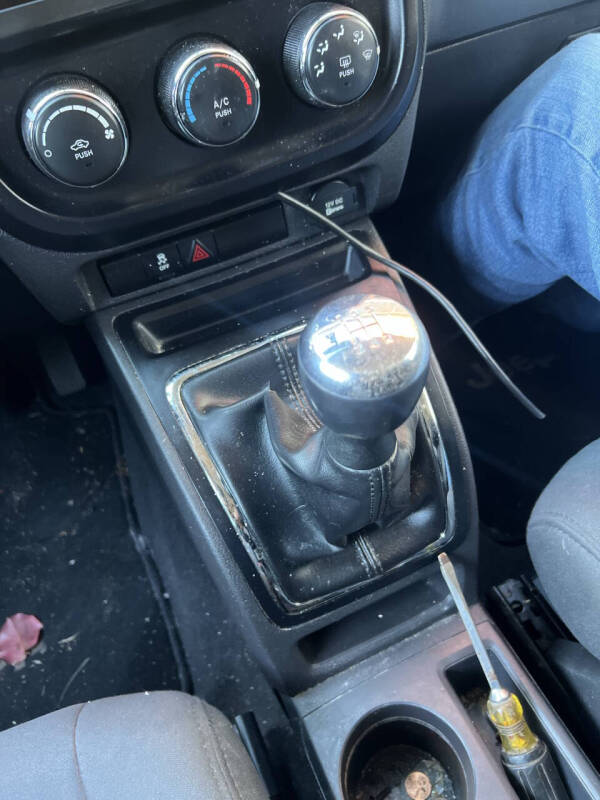 2012 Jeep Compass Sport