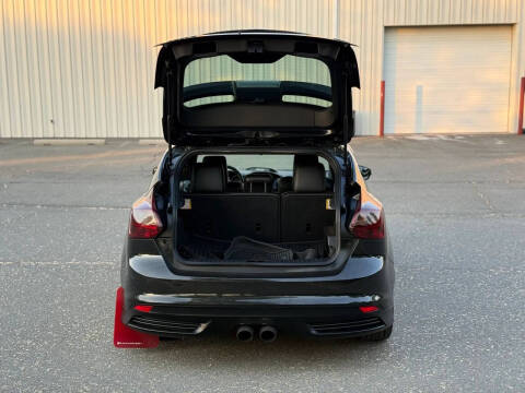 2014 Ford Focus ST