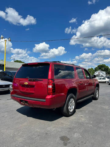 2014 Chevrolet Suburban LS