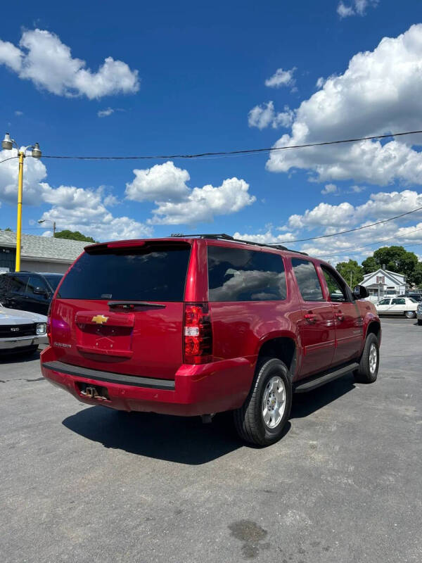 2014 Chevrolet Suburban LS