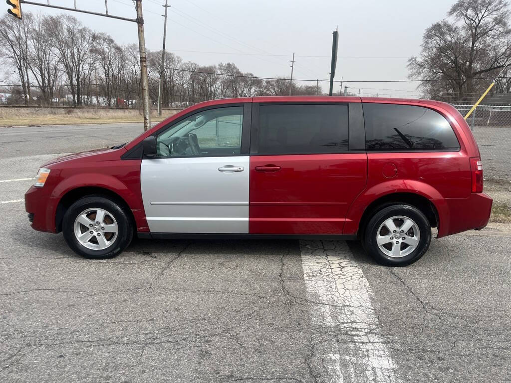 Dk. Red 2009 Dodge Grand Caravan SE SE 4dr Mini-Van 1