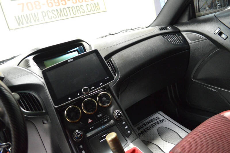 2013 Hyundai Genesis Coupe 2.0T R-Spec