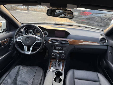 2012 Mercedes-Benz C-Class C 300 Sport 4MATIC