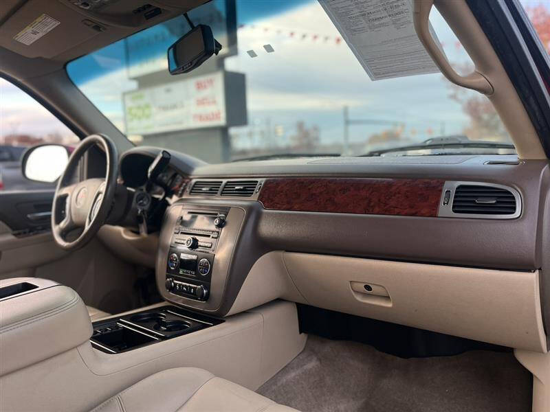 2013 GMC Yukon XL SLT