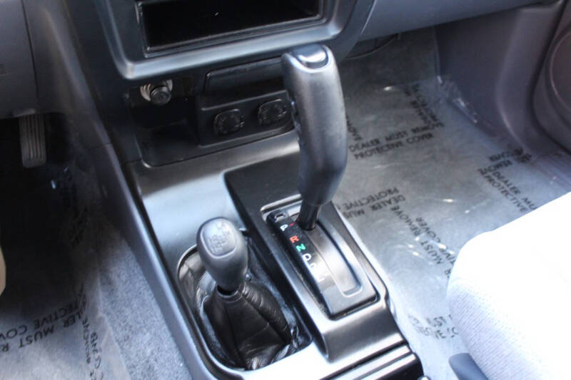 2000 Toyota 4Runner SR5