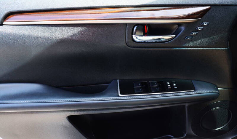 2016 Lexus ES 350