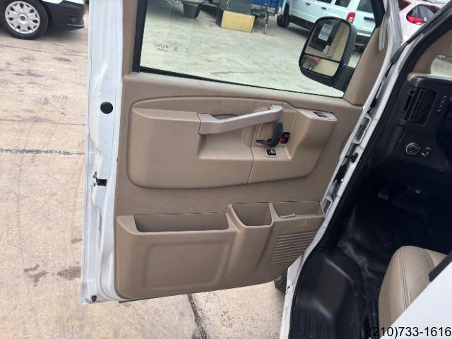 2020 Chevrolet Express 2500