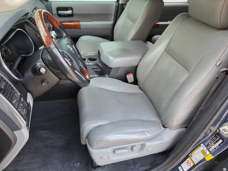 2019 Toyota Sequoia Platinum