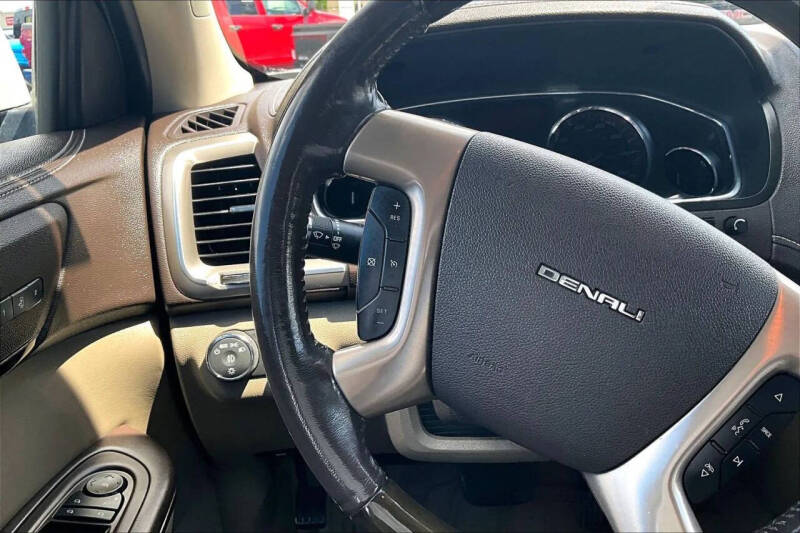 2013 GMC Acadia Denali