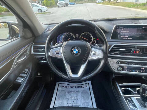 2017 BMW 7 Series 740i