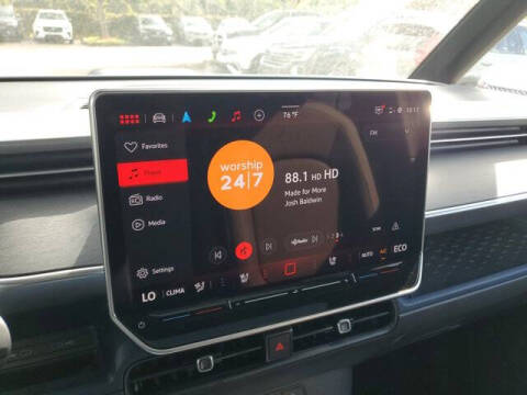 2025 Volkswagen ID. Buzz Pro S Plus 4Motion