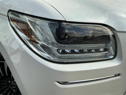 2018 Lincoln Navigator Black Label