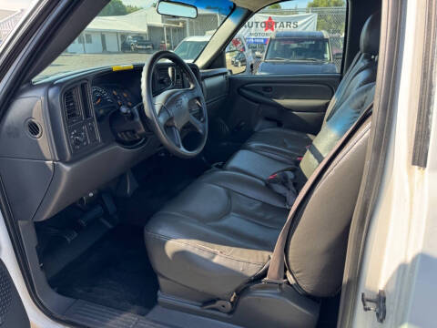 2003 Chevrolet Silverado 2500HD Work Truck